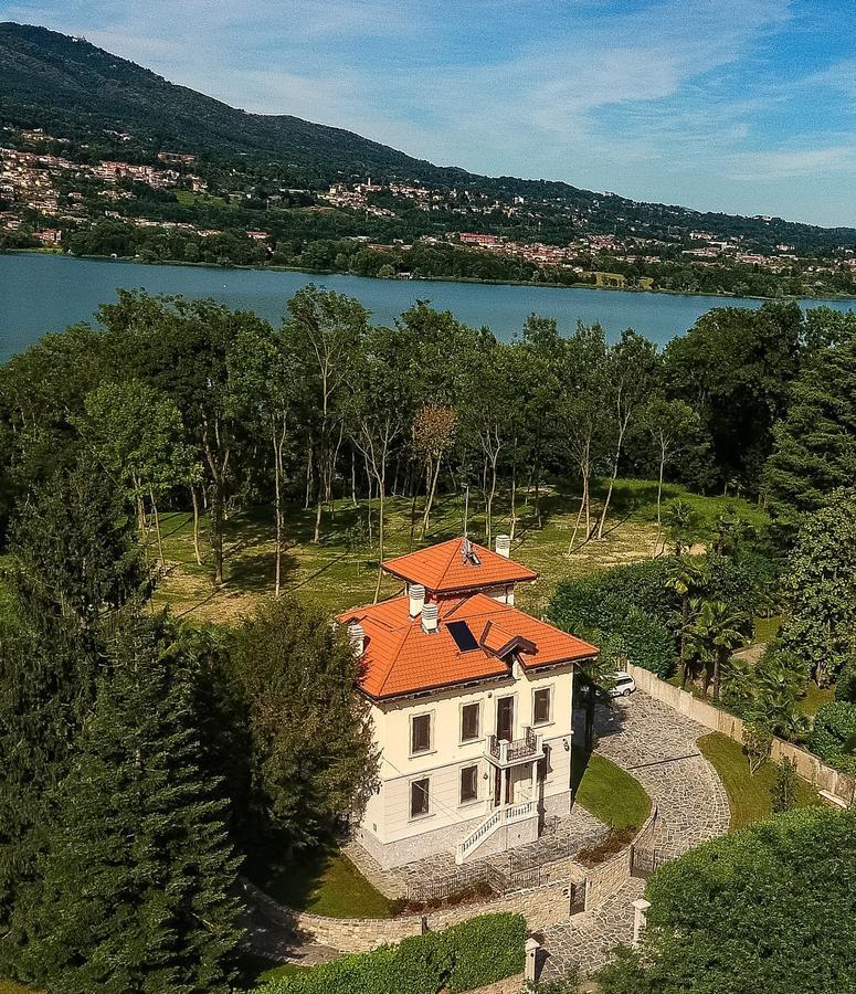 Villa Chiara B&B Biandronno Exterior foto
